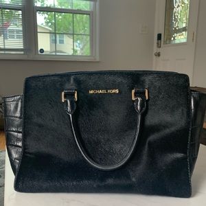 Michael Kors Selma Large Black Calf Leather Tote